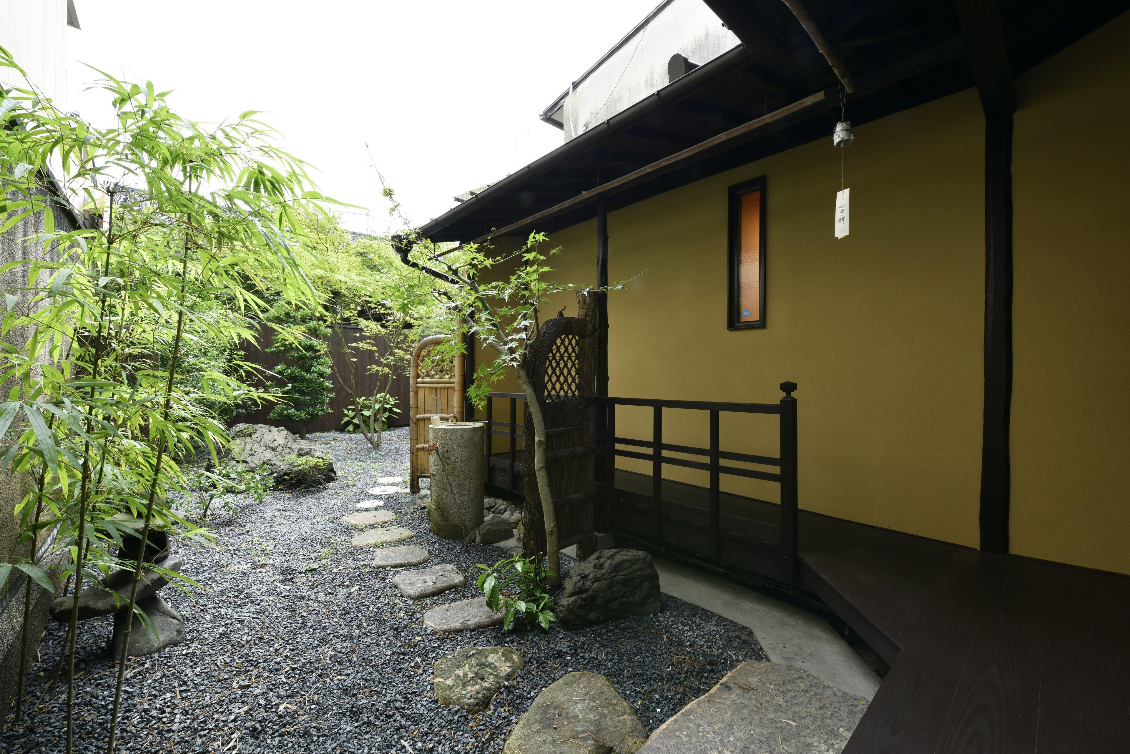Kuraya Senbonsanjo — Photos 1